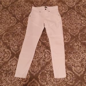 Hue white jeggings